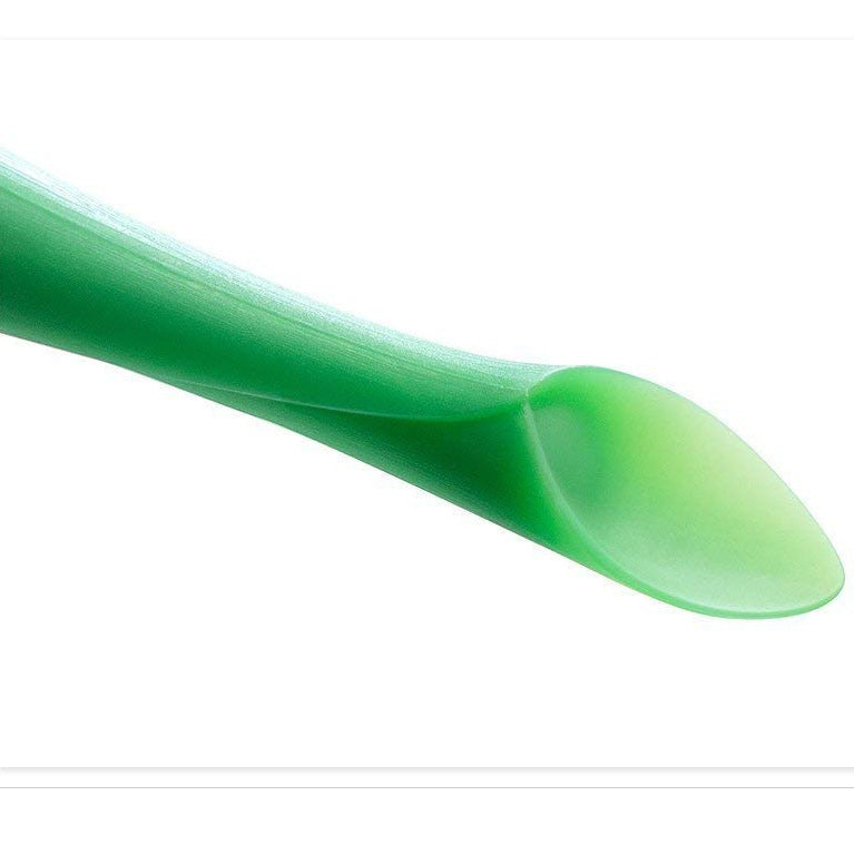 Three-dimensional bamboo leaf silicone spoon