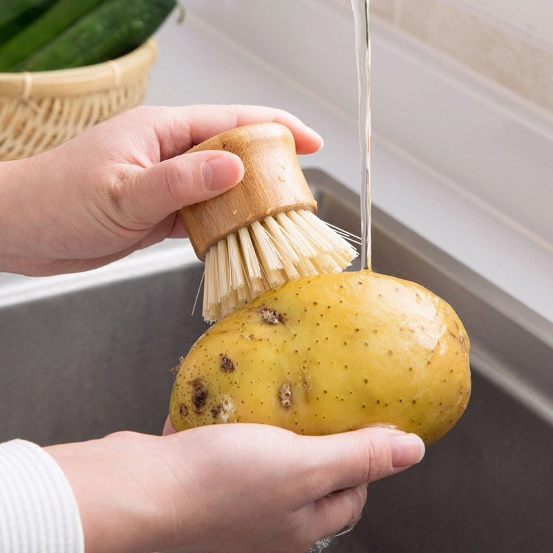 Bamboo handle round head cleaning brush